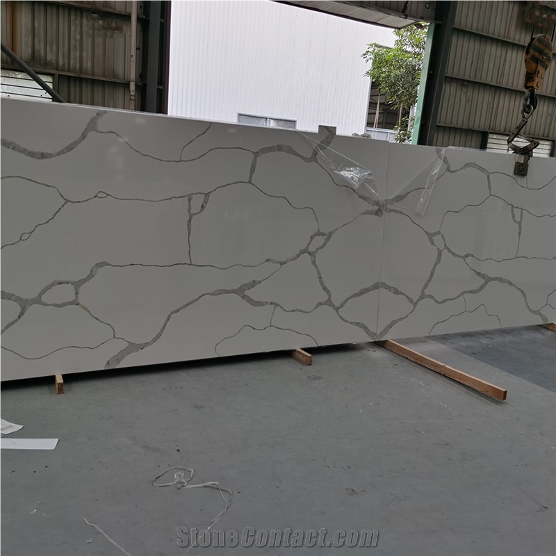 Goldtop Calacatta Silk Road Artificial Quartz Slabs From China