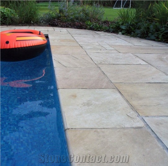 Ramon White Limestone Pool Decks from Israel