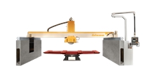 Comandulli CB 350: medium-sized electronic bridge sawing machine for cutting stone material