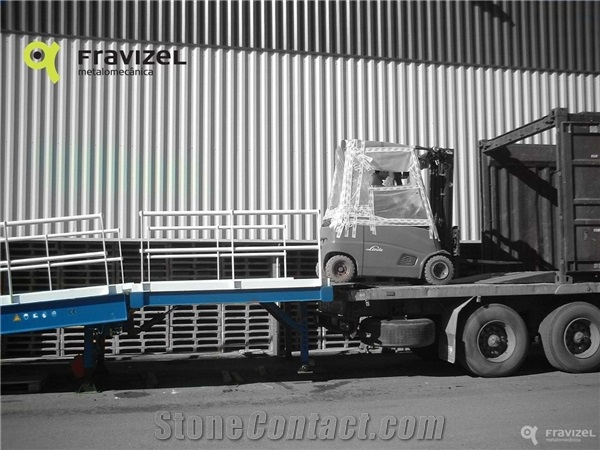 MOBILE PLATFORM/ CONTAINER LOADING PLATFORM
