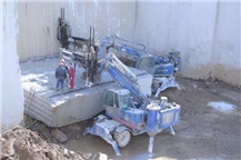 Perfora Girodrill 200 hydraulic quarry drilling mobile unit