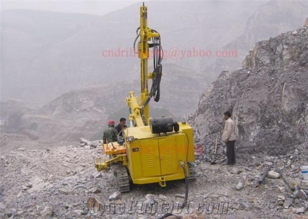 Hydraulic DTH Rock Blasting Drilling Rig Machine