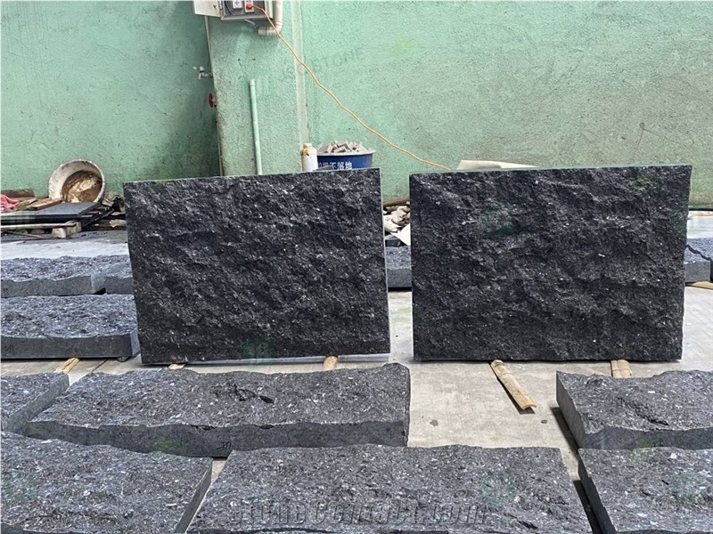 Angola Black Granite Natural Split Surface Prefab Wall Tiles