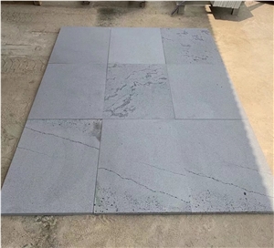 China Bluestone Cat Paw Holes Hainan Black Basalt Tiles