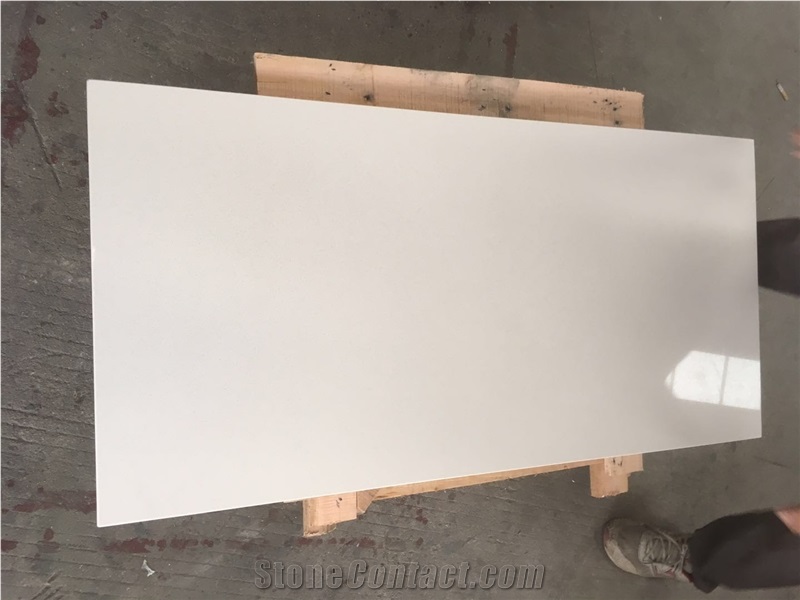 Pure White Quartz/Countertop/Vantiy Top