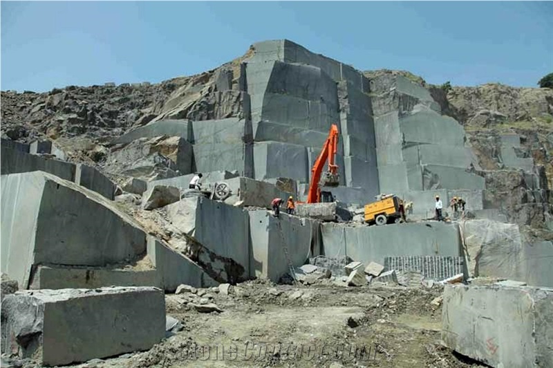G20 Granite Blocks, quarry