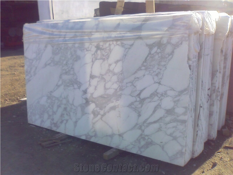 white background with grey waves marble
