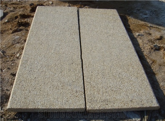 Natural China Cheap Granite Slab For Construcion On Sales