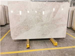 Delicate Natural Marble Tiles & Slabs
