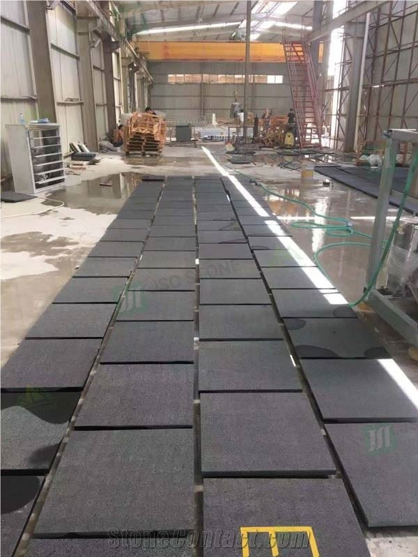 Vietnam Black Granite Customized Exterior Wall Cladding