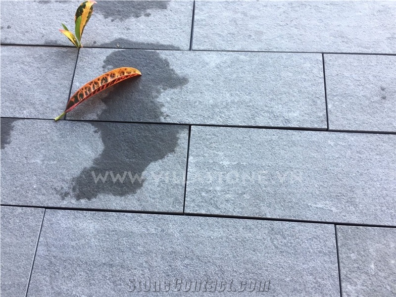 Grey Pietra Flamed For Pool, Pavers, Wall, Cut-To-Size