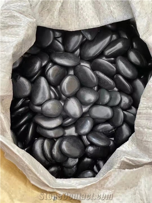 China Black Polished Walkway pebble stone Pavers