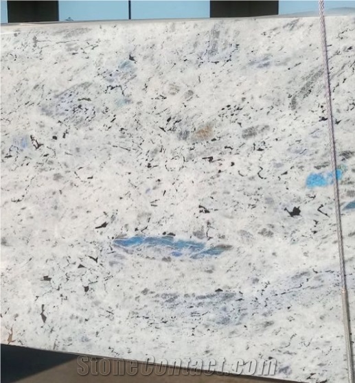 Labradorite Bianca de Madagascar Granite Slabs