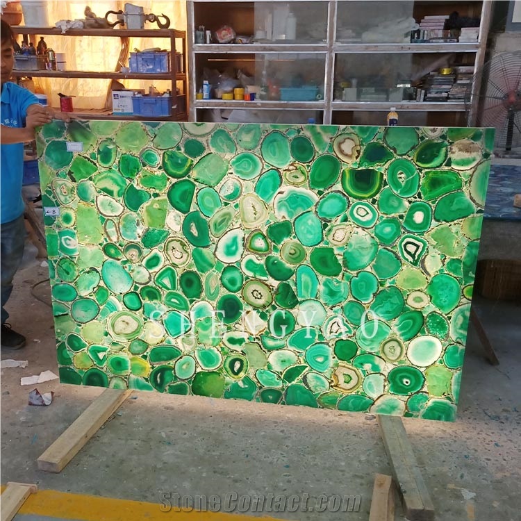 Polishing Backlit Green Agate Slab 