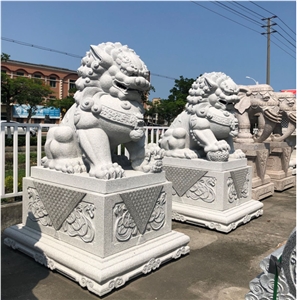 Top Quality White Lions Sculpture Hotel Landscape Statues