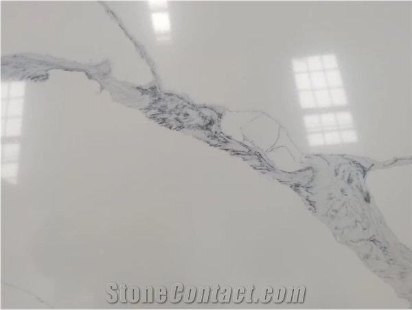 Artificial White Calacatta Engineered Stone Quart Slabs 