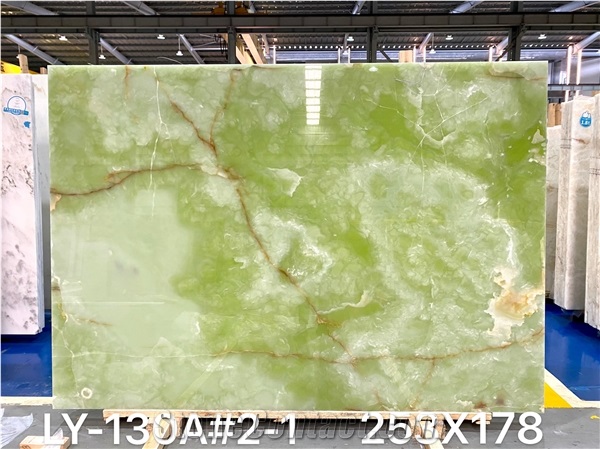 Green Onyx Slabs For Architectural Projects 