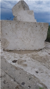 Travertine Fiorito Blocks - Beige Travertine Blocks