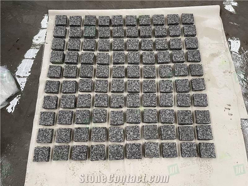 Chinese G641 Georgia Grey Granite Outdoor Paving Cubes