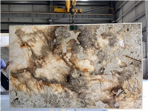 Golden Persa With Large Translucen And Feldspar