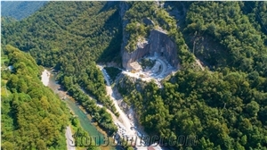 Arabescato Orobico Marble Quarry
