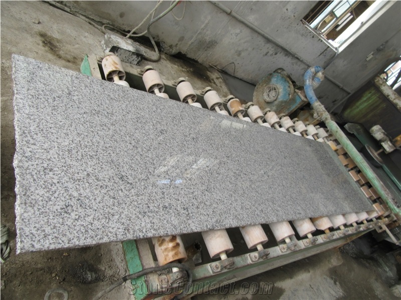 China Rice Grain White Granite G655 Slab Polished Tile Floor