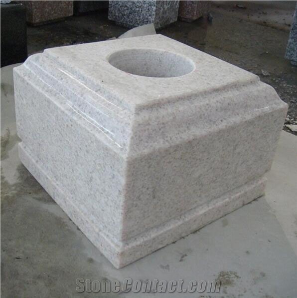 Pearl White Granite Square Tombstone Vases For Cemetory 