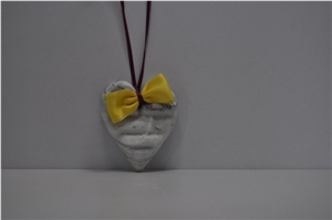 Ivory Cristallina Gold Marble Hearth Necklaces, Stone Crafts