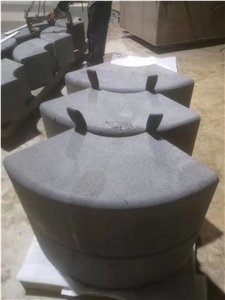 Black Basalt Hainan Grey Dark Bluestone Curb Landscaping Use