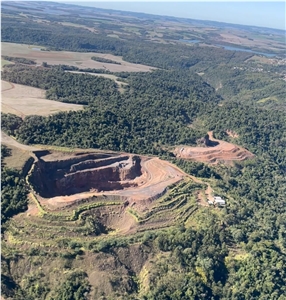 JR Mineracao Agate Mine
