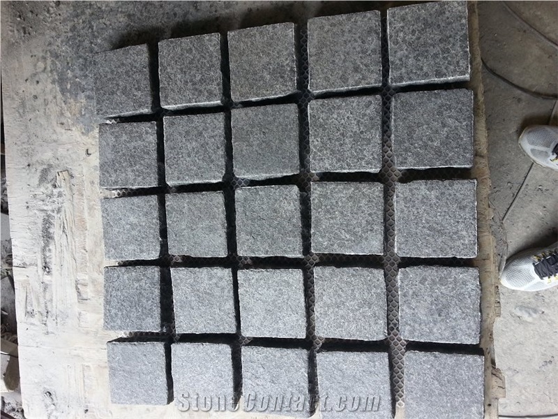 G684 China Black Granite Polished Flamed Tiles