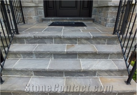 Coalbank Sandstone Chipped Edge Natural Cleft Tile Steps
