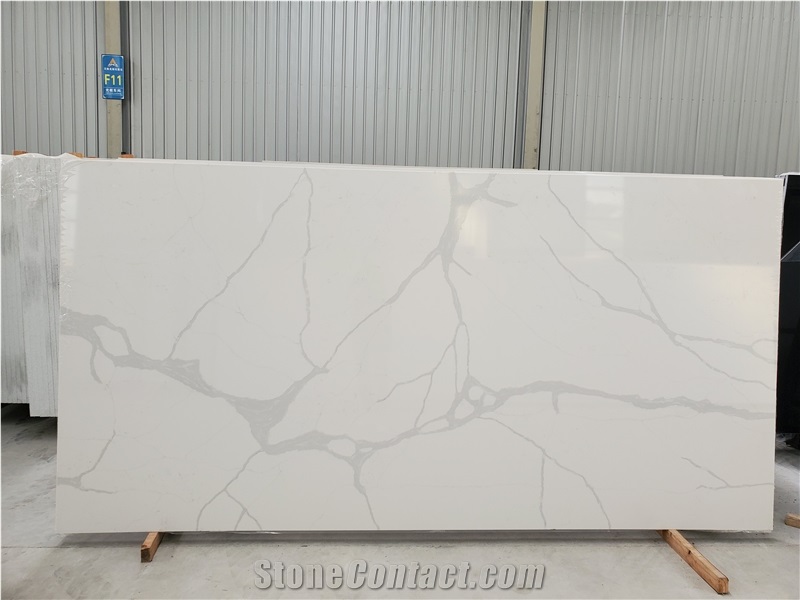 Calacatta White Quartz Artificial Stone Slab Flooring