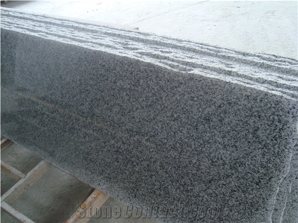 Custom Size Cheap Granite Flooring Tile Slab