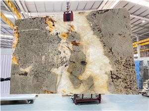 Patagonia Natural Quartize Gold Color Crystal Backlit Slabs