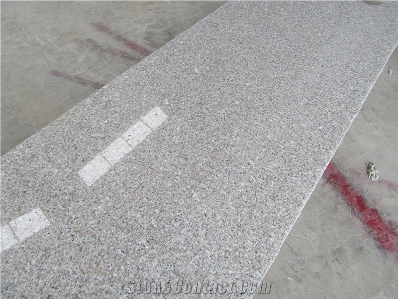G681 Granite China Strips Tiles Polished Flamed