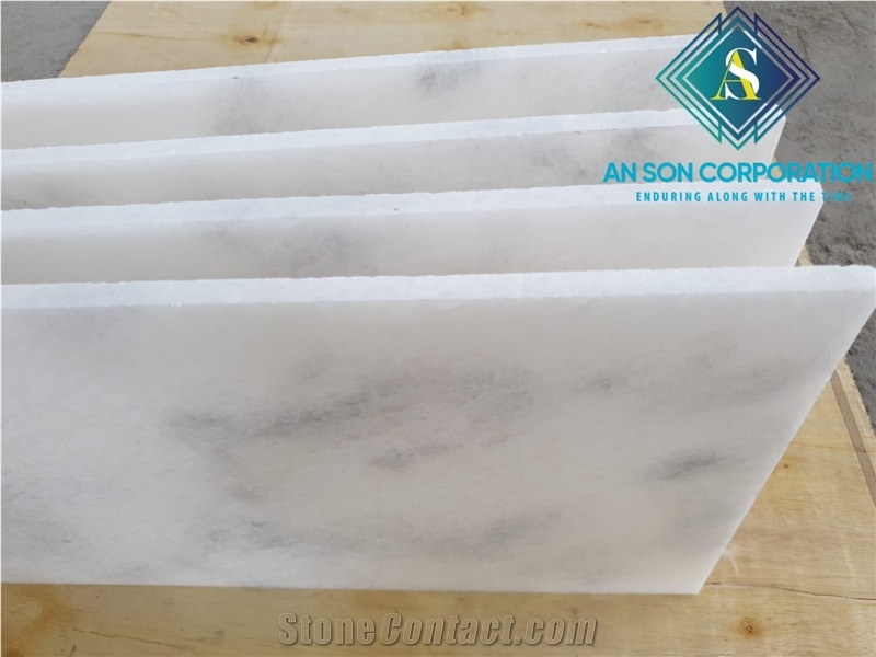 Hot Cloudy Marble Tile