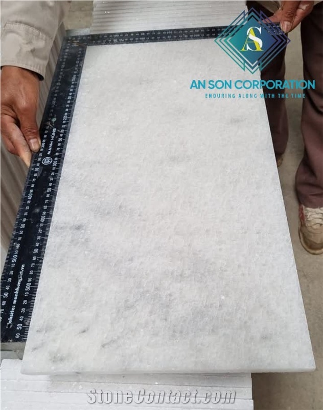 White Marble Tile With Cloudy Veins Price