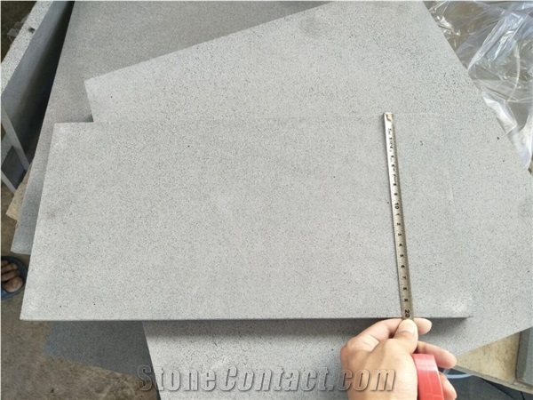 Chinese Light Grey Basalt Tiles Sawn Cut
