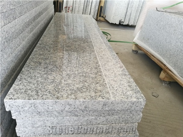 Sardo Grey Granite Step