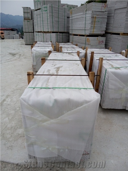 China Red Pearl Granite From Xzx-Stone