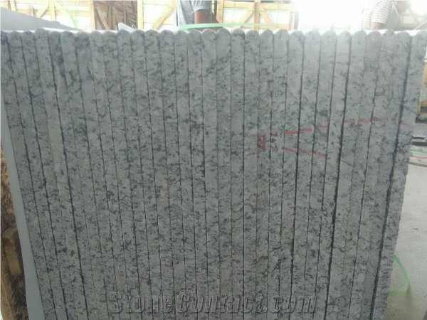 China Spray White Granite From Xzx-Stone