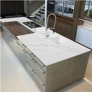 White Scotch Quartz Kitchen Island Countertops