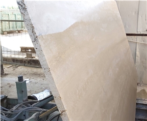 Roman Classico Travertine Slabs - Vein-Cut