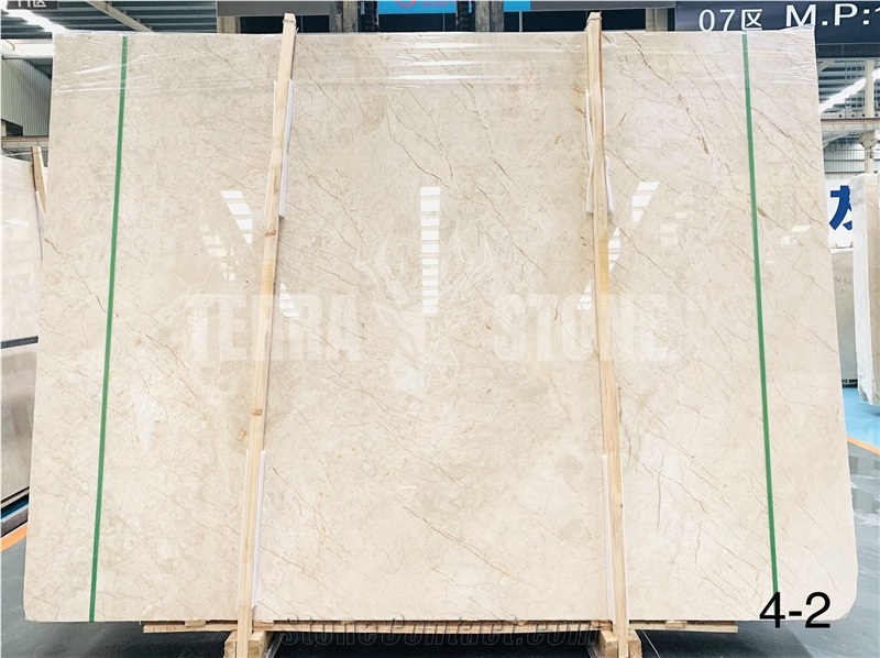 Hot Sale Polished Menes Gold Marble Slabs For Wall