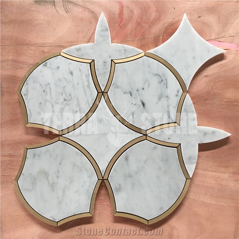 Waterjet Marble Mosaic Tile Carrara White With Gold Brass