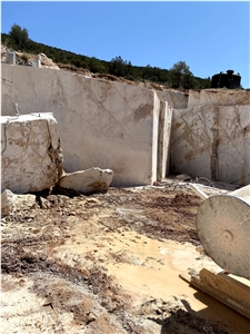 Elikon Crown Marble Blocks
