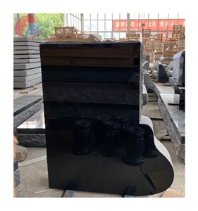 Black Granite Cemetery Monuments With Factory Price