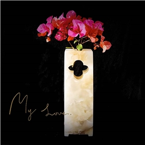 Natural White Onyx Vase