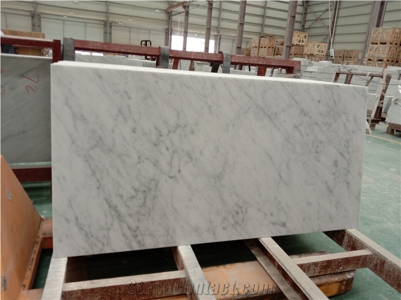 Classic Polished Carrara Marble Slab House Flooring Tile Use